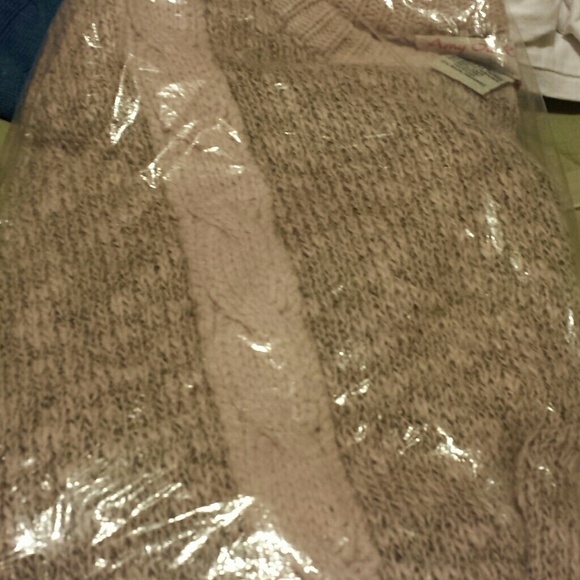 Brand new sweater