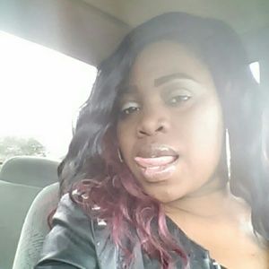 Meet your Posher, Chiquitia