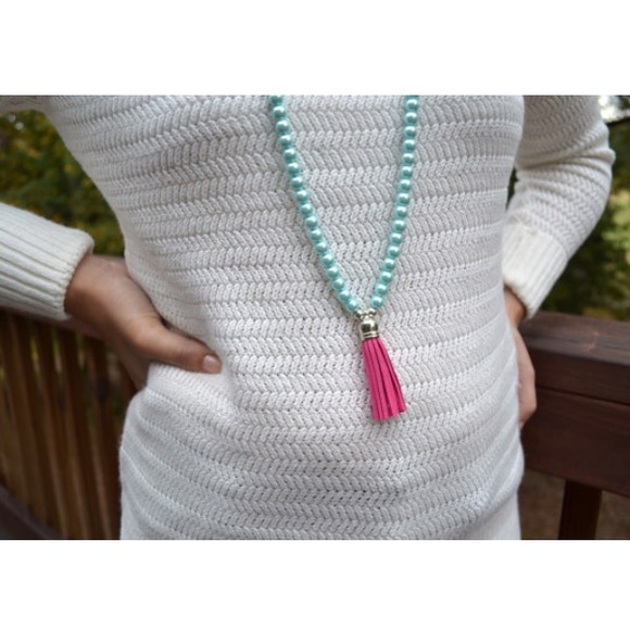 Blue Glass Pearl Beads with Pink Tassel Necklace