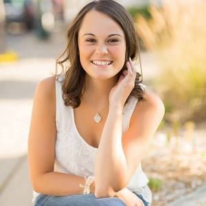 Meet your Posher, Abbey