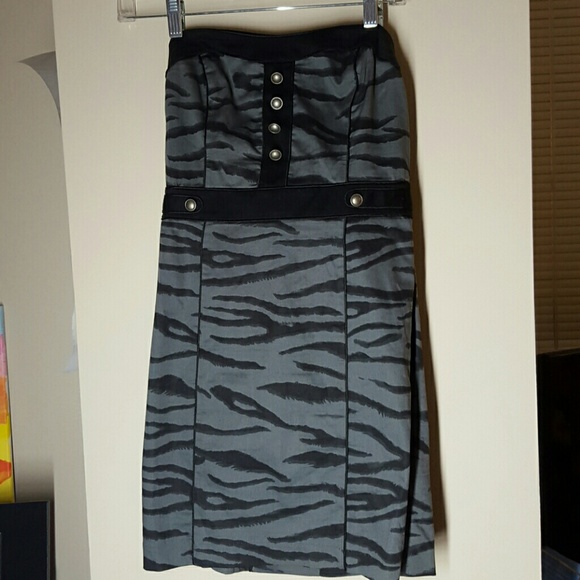 Black and grey strapless dress