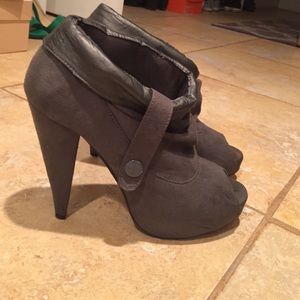 Gray peep-toe ankle booties
