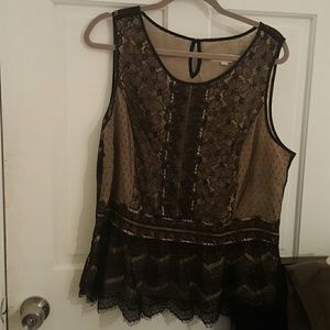 Sleeveless peplum blouse