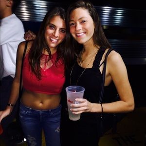 Meet your Posher, Caroline