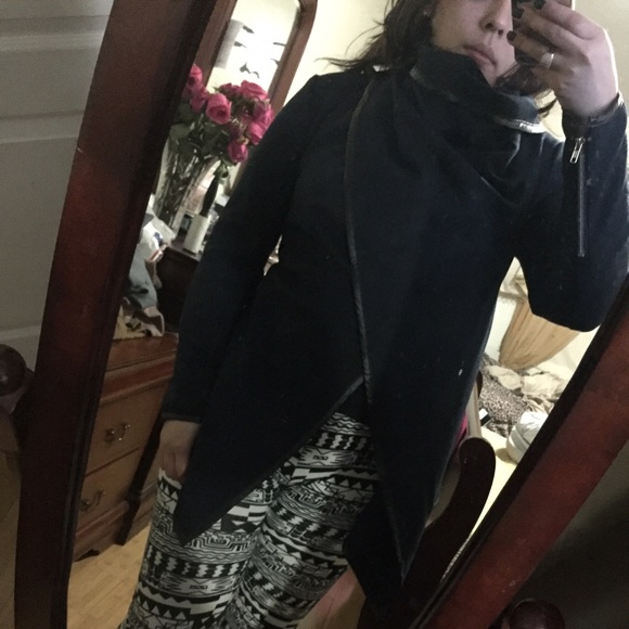 Jacket - Picture 3 of 4