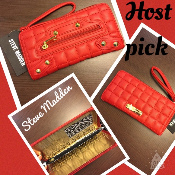Steve Madden Handbags - 🌹HP🌹11/27 Steve Madden red wallet NWT🌹