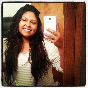 Meet your Posher, Corina