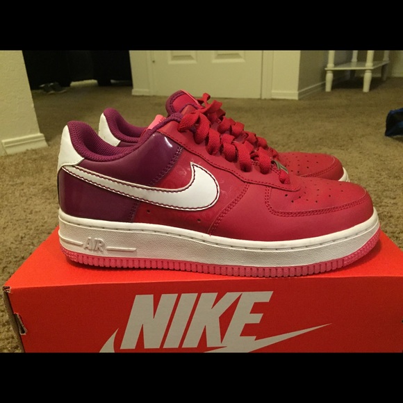 Nike Valentines Day AirForce 1