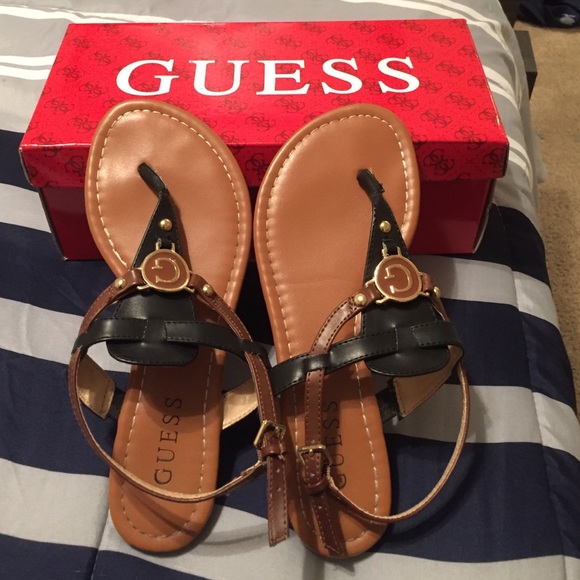 Guess sandals