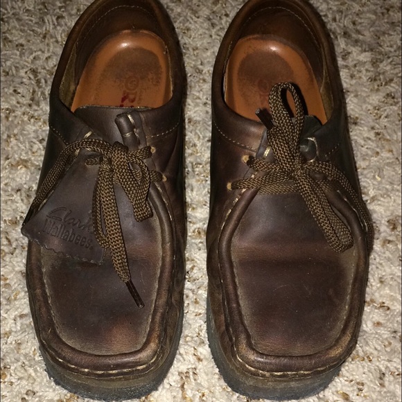 Brown wallabees