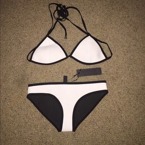 White triangl bikini