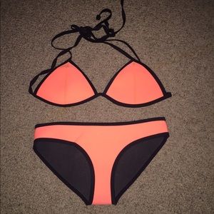 Triangl bikini - XS