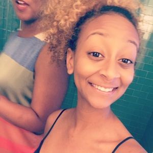 Meet your Posher, Bryana