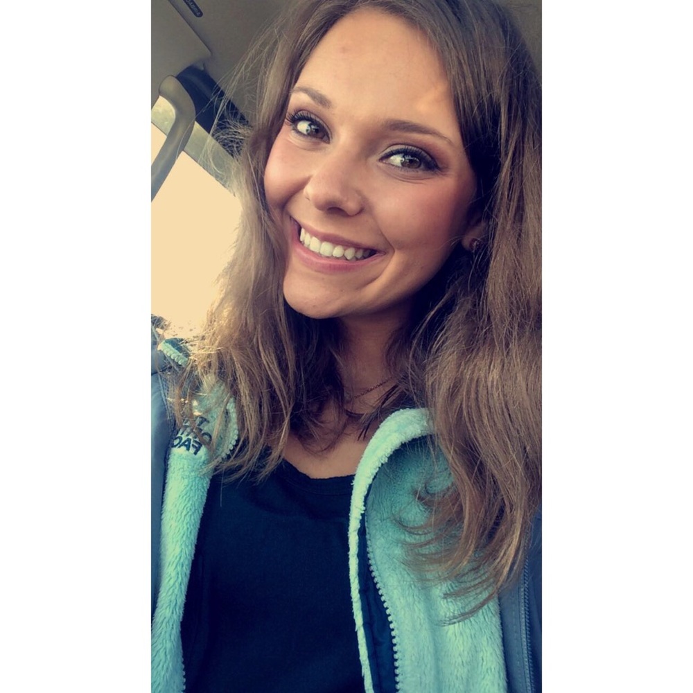 Meet your Posher, Maebrie