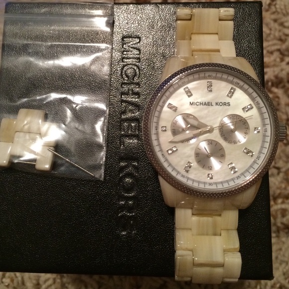 Michael kors watch