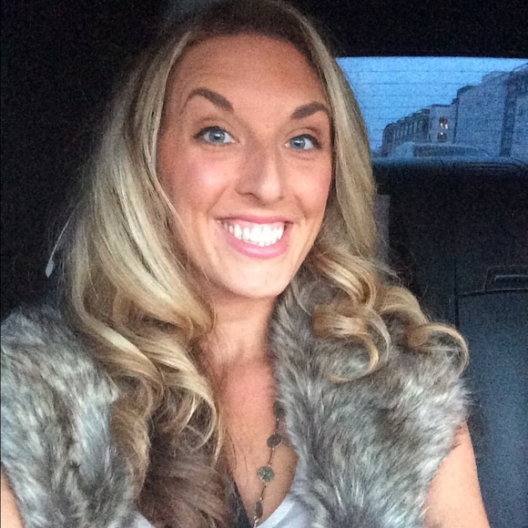 Meet your Posher, Kristina