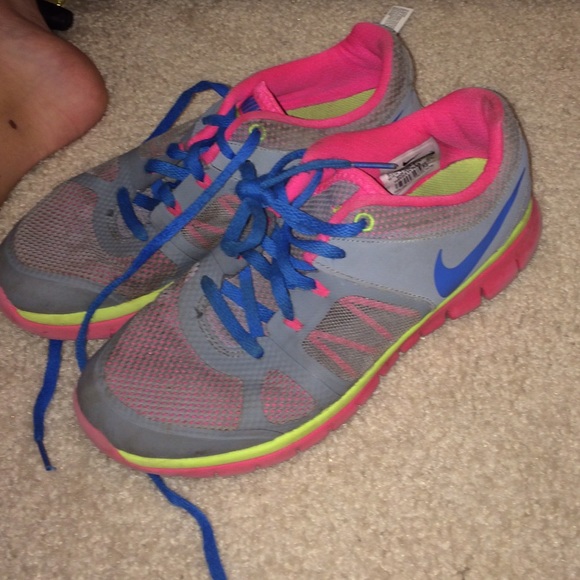 Nike Flex Runs