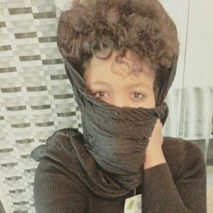 Meet your Posher, Jasmine