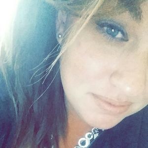 Meet your Posher, Kyla