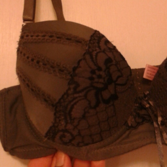 Cute Dark Green/Black Bra - Picture 2 of 4