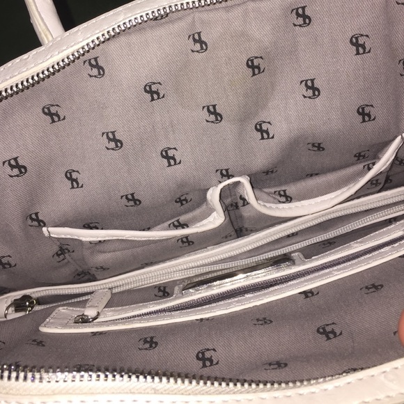 Snob Essentials Bag - Picture 3 of 4
