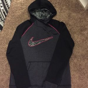 Nike sweatshirt