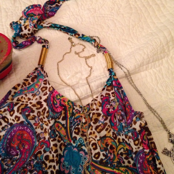 Romper - Picture 2 of 3