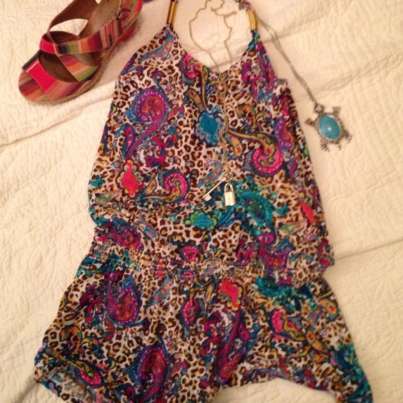 Romper - Picture 3 of 3