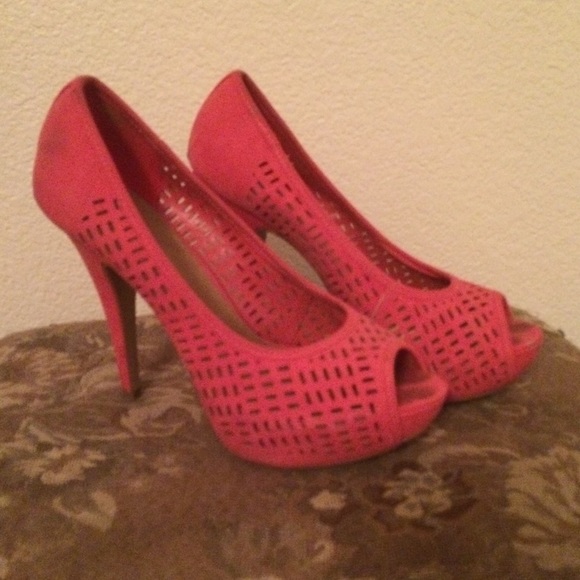 Apt. 9 Shoes - Coral peep toe heels