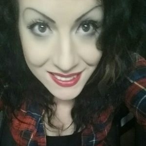 Meet your Posher, Mayra