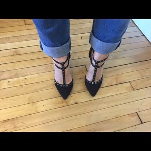 Caged high heels black beige