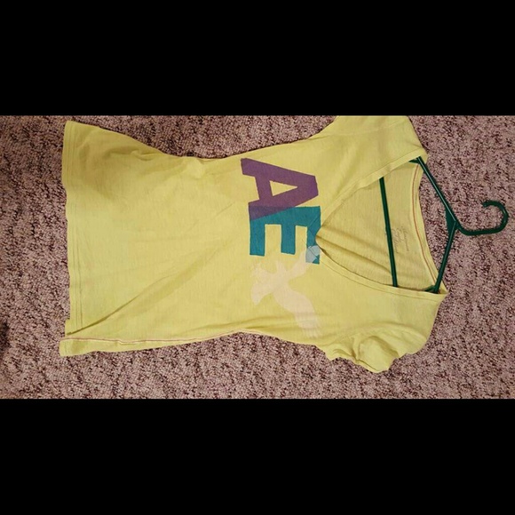 American Eagle shirt