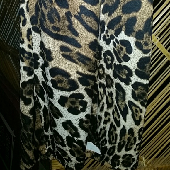 Dress - Picture 3 of 4