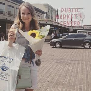 Meet your Posher, Nicole