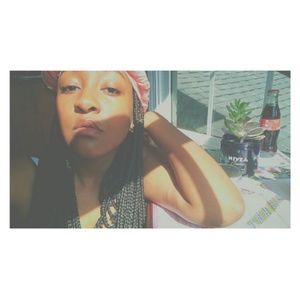 Meet your Posher, Deja