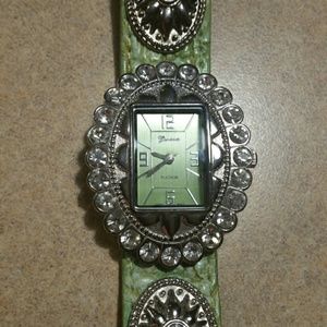 Geneva Platinum watch with BLING!