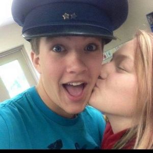 Meet your Posher, Tessa