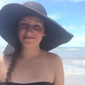 Meet your Posher, Gabrielle