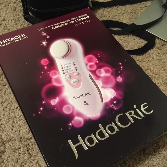 Hitachi N810 facial moisturizer massager