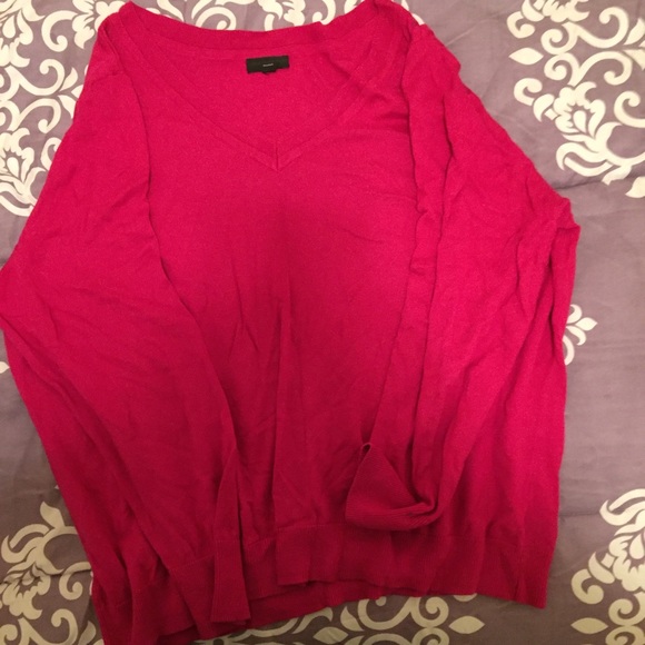 cotton v neck pullover