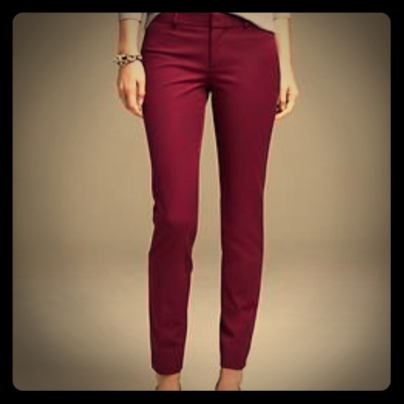 Gap Skinny Mini Pants in Maroon