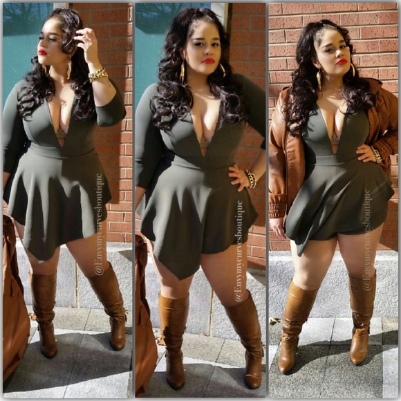 🚨Sold🚨Romper NWOT - Picture 3 of 3