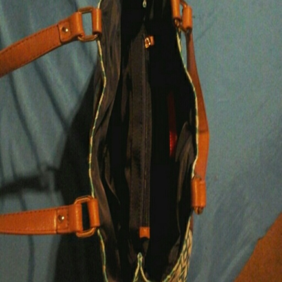 Purse - Picture 3 of 4