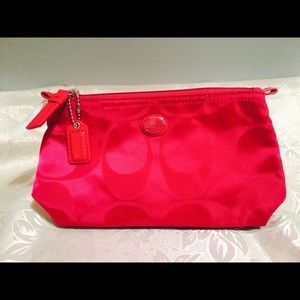 New Coach Fuchsia Clutch/makeup bag