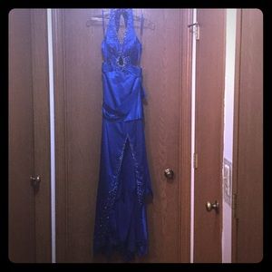 More lee royal blue formal gown