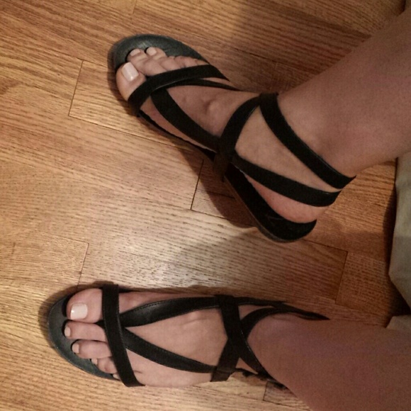 Black gladiator sandals