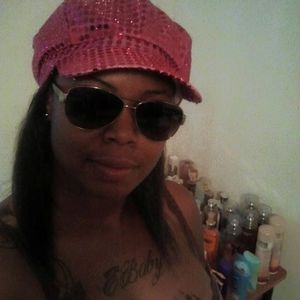 Meet your Posher, Ericka