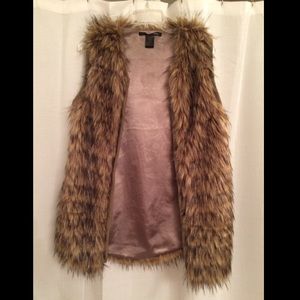 ❌SOLD❌ Faux Fur Vest