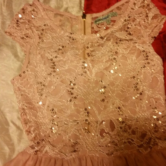 Dress - Picture 4 of 4