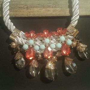 Statement necklace